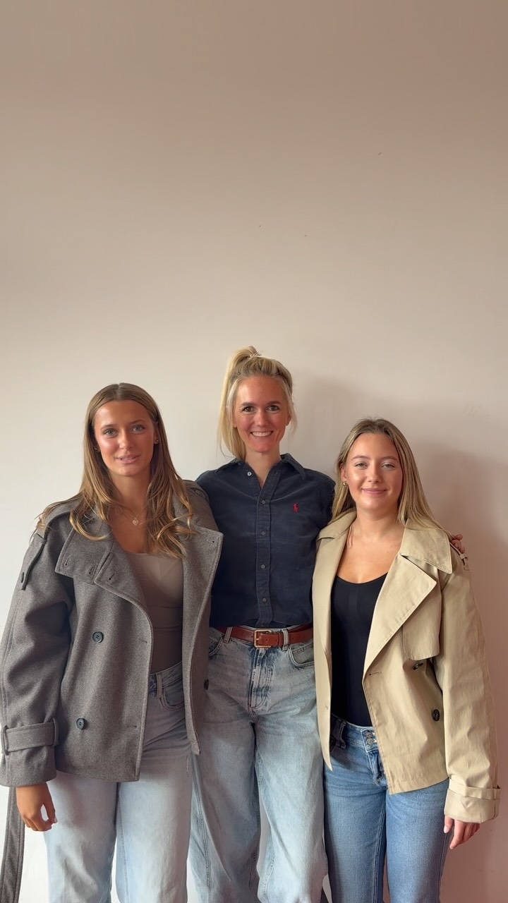 Herzlich willkommen am Hansa! ♥️ Vorgestellt wird unser Hansa Berufskolleg von Alina und Carla, zwei Schülerinnen aus der Höheren Handelsschule, die uns im Insta-Team fleißig unterstützen. 

Einige von euch kennen das Hansa schon in- und auswendig, andere lernen es gerade erst kennen (und suchen vielleicht noch die Räume 🙃)… 
Wiederum andere werden das Hansa in Zukunft noch kennenlernen. Wir freuen uns auf euch!

Viel Spaß beim Anschauen! 🤍 #wir_sind_hansa #unna #berufskolleg